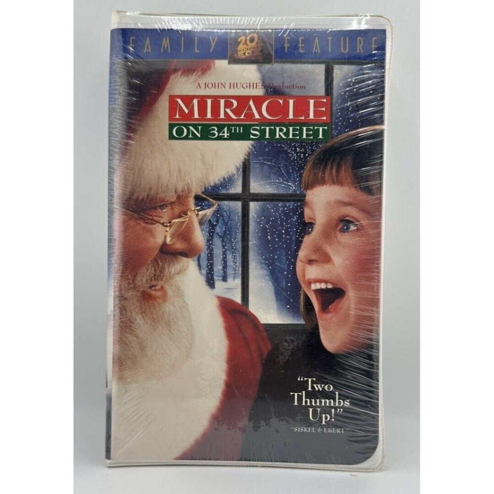 Miracle on 34th Street (VHS, 2004) SEALED